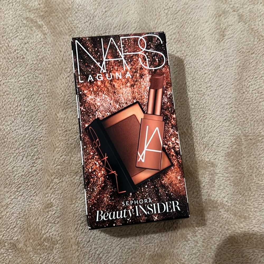 Nars Laguna Sephora insider gift set makeup blush and lip stick combo neutrals